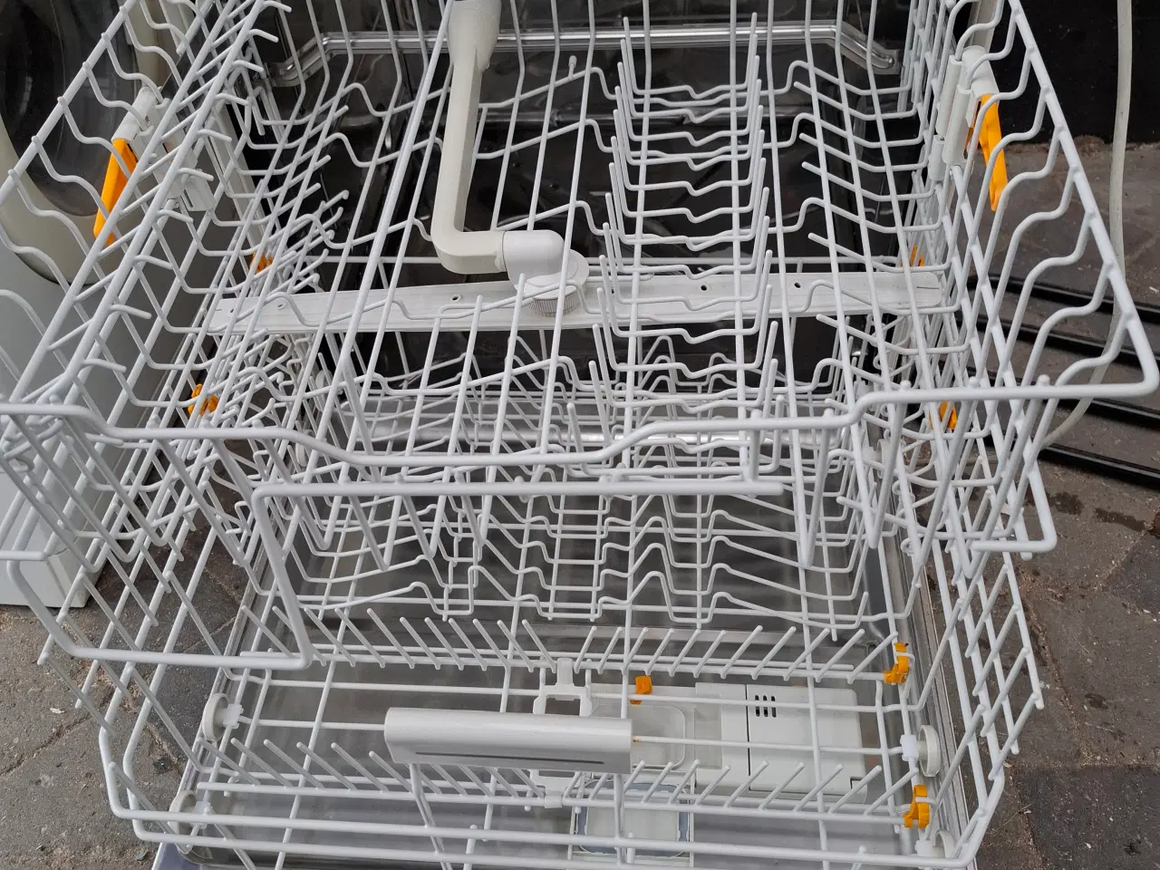 Billede 1 - Opvaskemaskine.