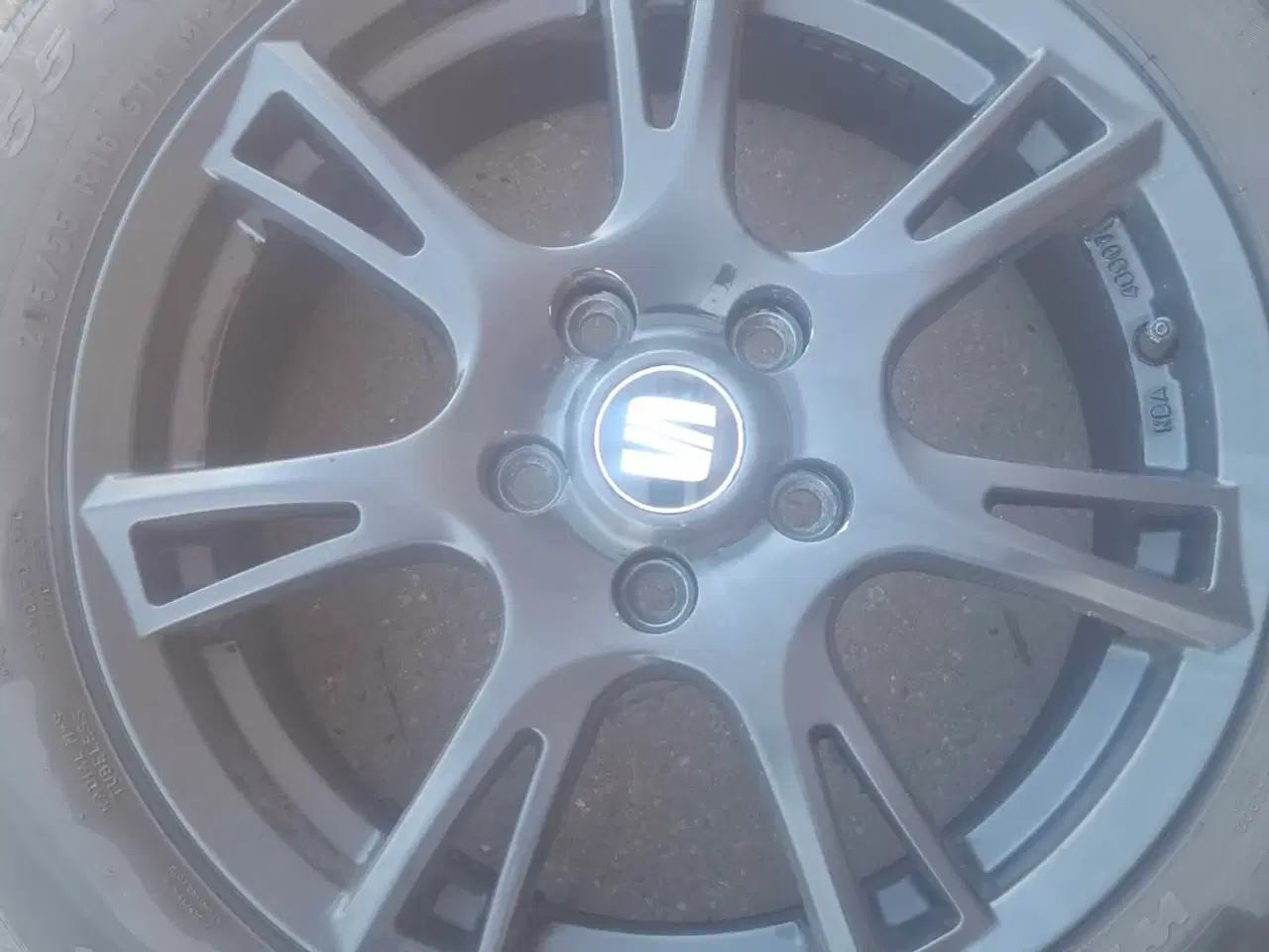 Billede 4 - Seat 16" Sorte Alufælge