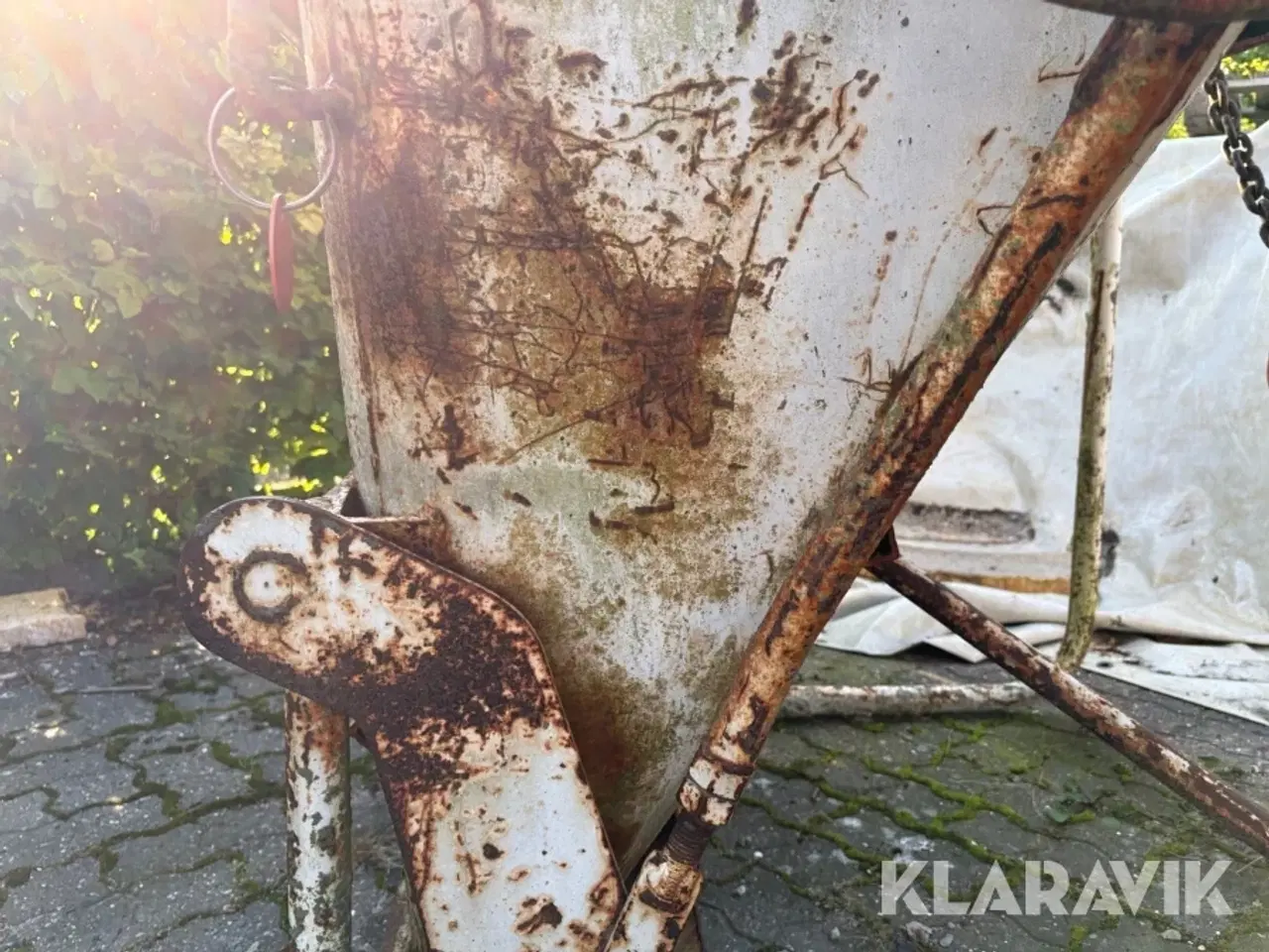 Billede 11 - Betonspand til kran, 1000 liter