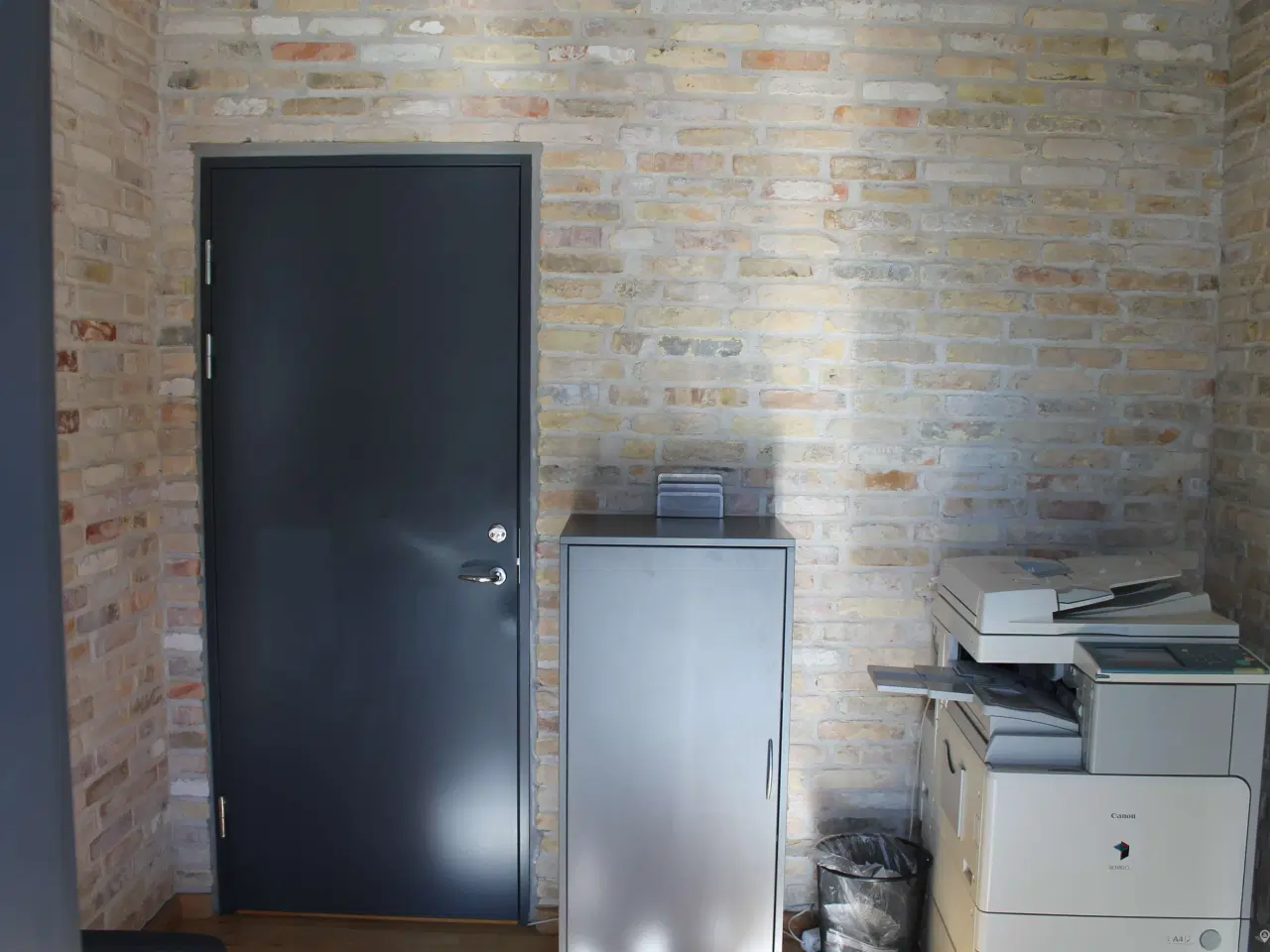 Billede 9 - Godt kontorlejemål