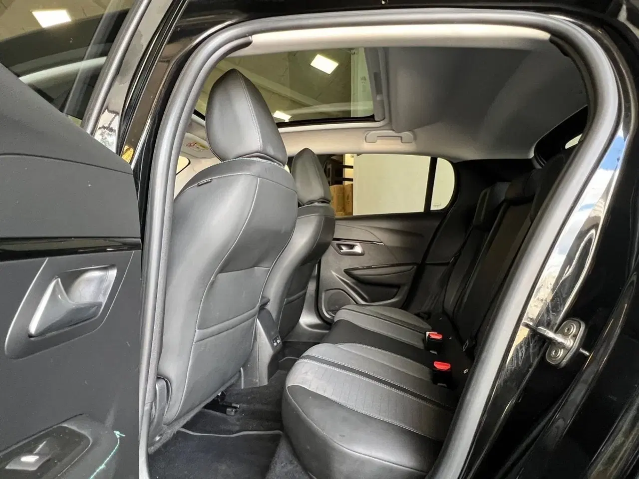 Billede 12 - Peugeot 208 1,5 BlueHDi 100 Allure Sky