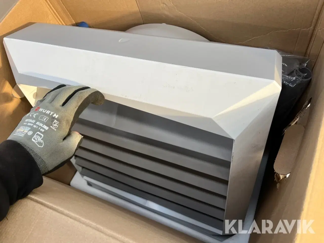 Billede 10 - Lot - varmepumpe indeenhed, trykekspansionsbeholder, varmeventilator og