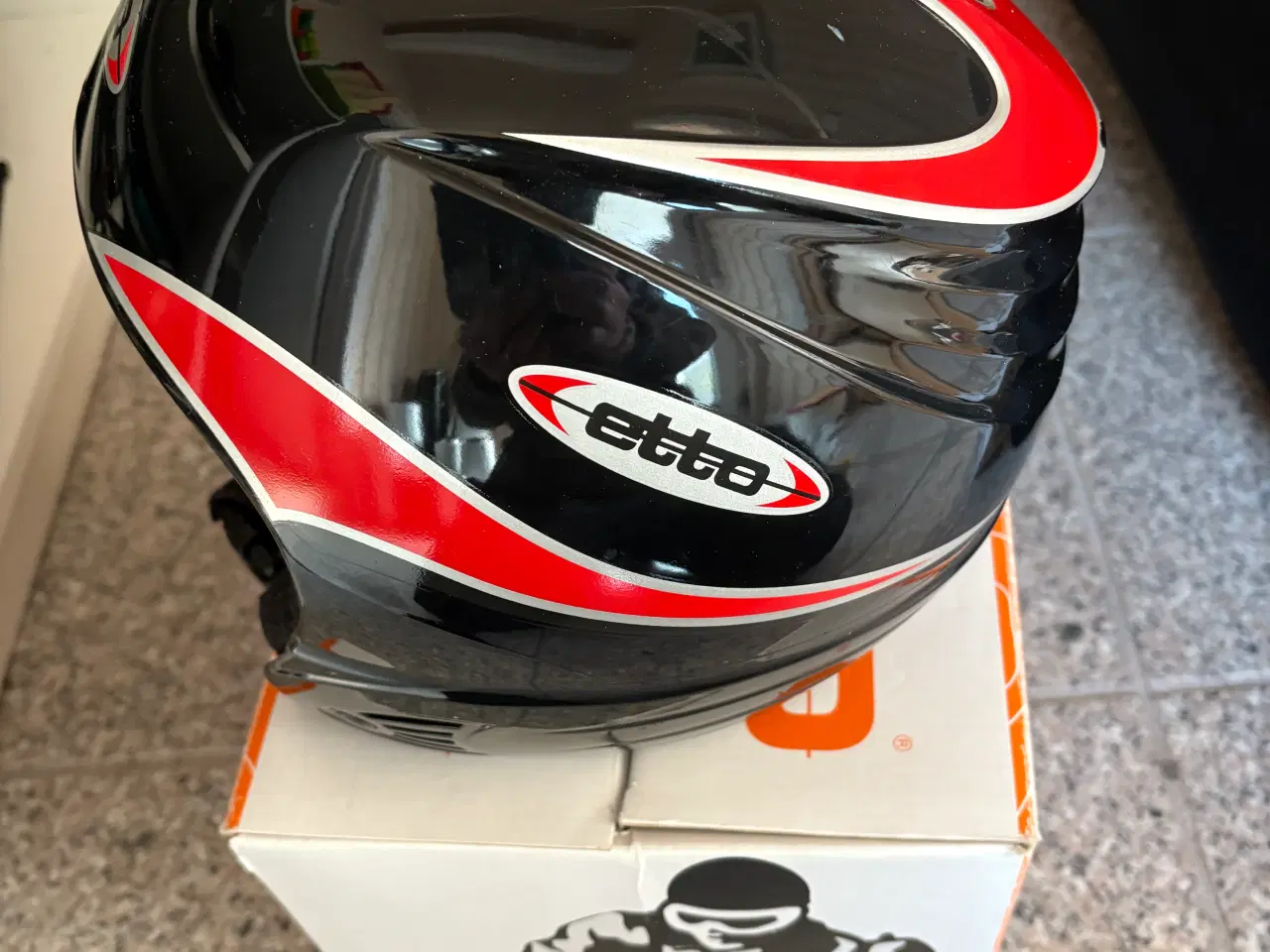 Billede 3 - Alpin junior skihjelm str. XL 62