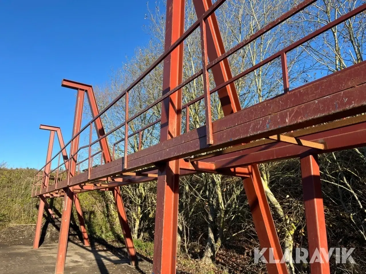 Billede 10 - Stålbjælker, riste og platform