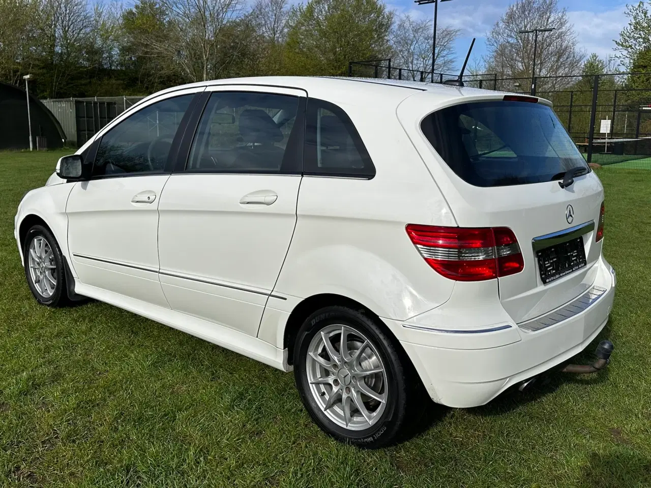 Billede 4 - Flot nysynet B180 Mercedes.