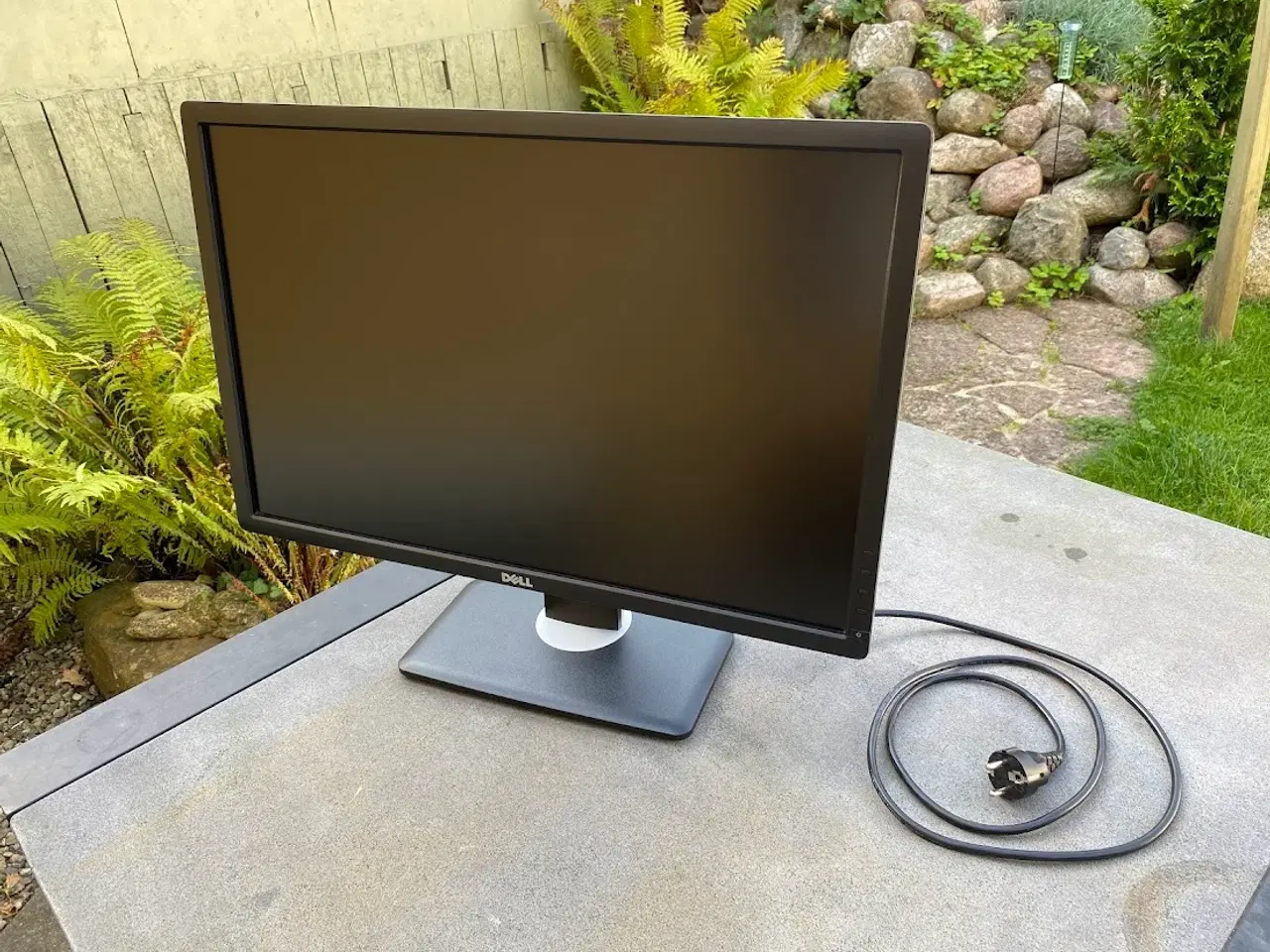 Billede 5 - ⭐️ Dell U2412Mb – pålidelig 24" skærm i flot stand