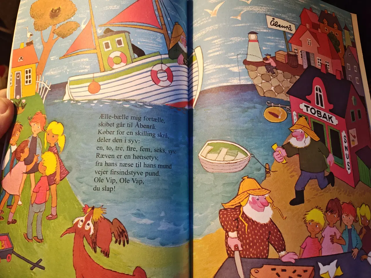 Billede 1 - Dig og mig og vi to... børnerim og sange BOG
