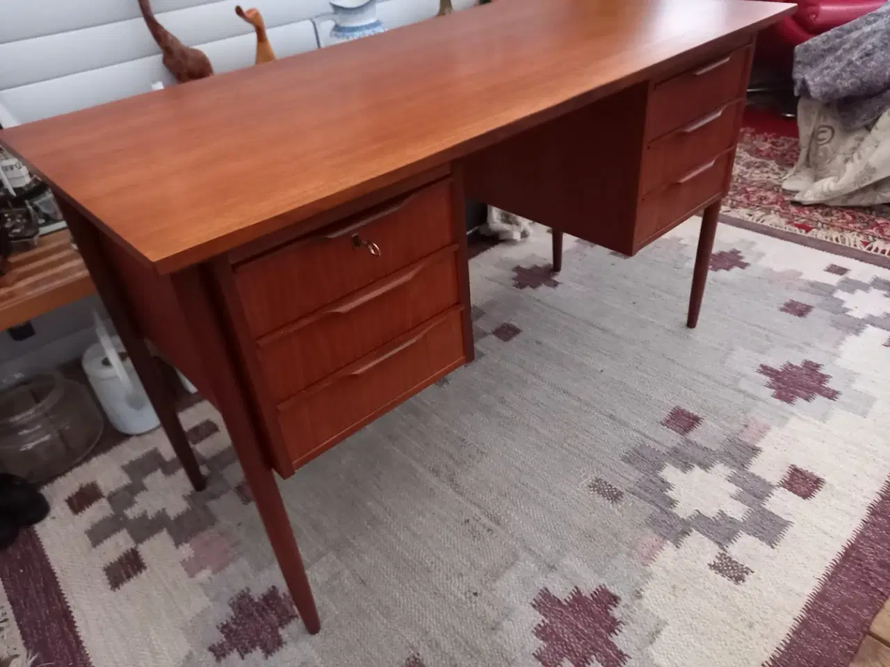 Billede 2 - Teak skrivebord