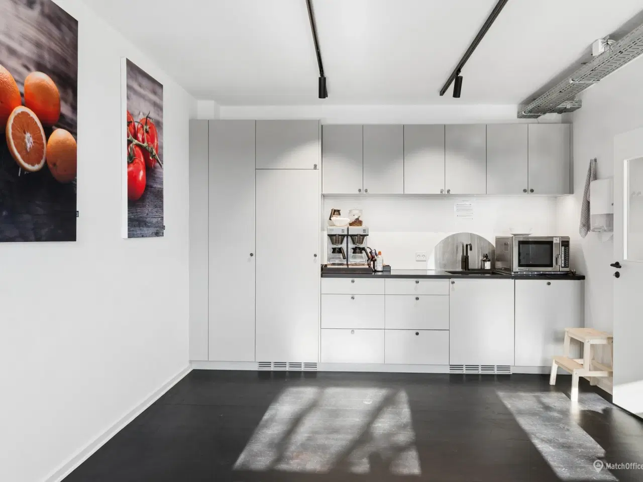 Billede 9 - New Yorker-inspirerede kontorlejemål i Nordvest – moderne lyse og fulde af karakter