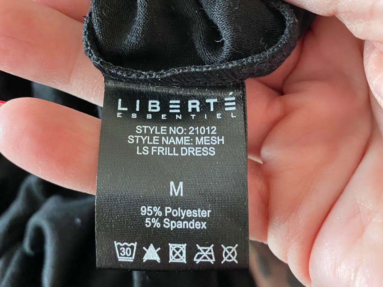 Billede 5 - Fin kjole fra Liberté