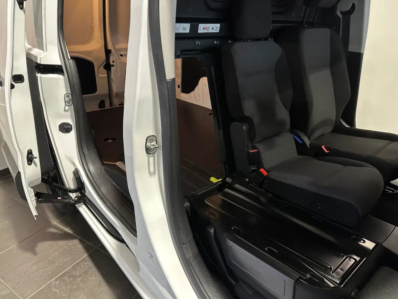 Billede 13 - Opel Combo 1,5 D 102 Enjoy L1V1