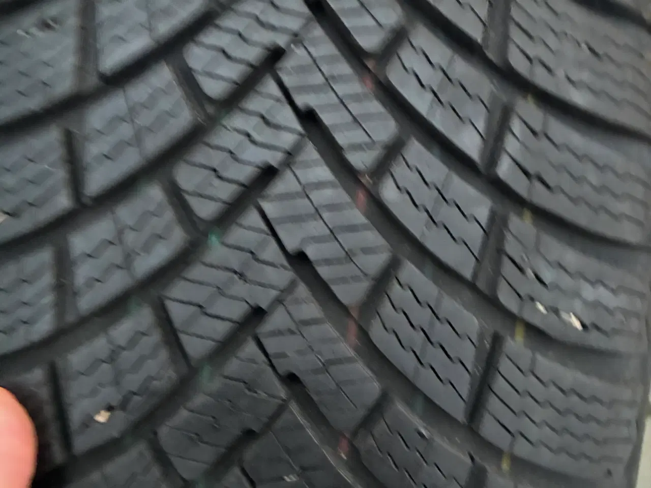 Billede 3 - 225/45-18 Polaris 6