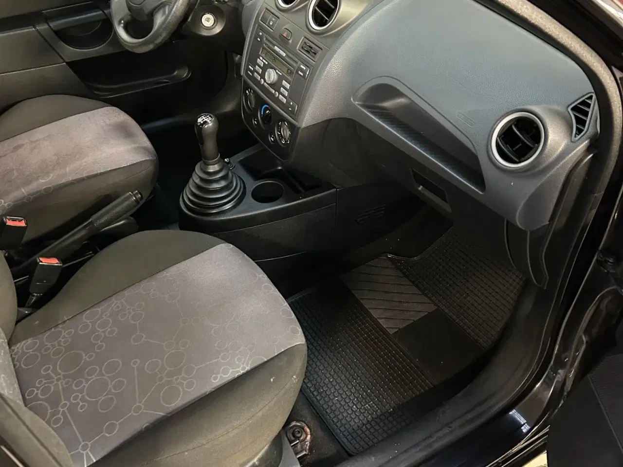 Billede 10 - Ford Fiesta 1,3 Ambiente