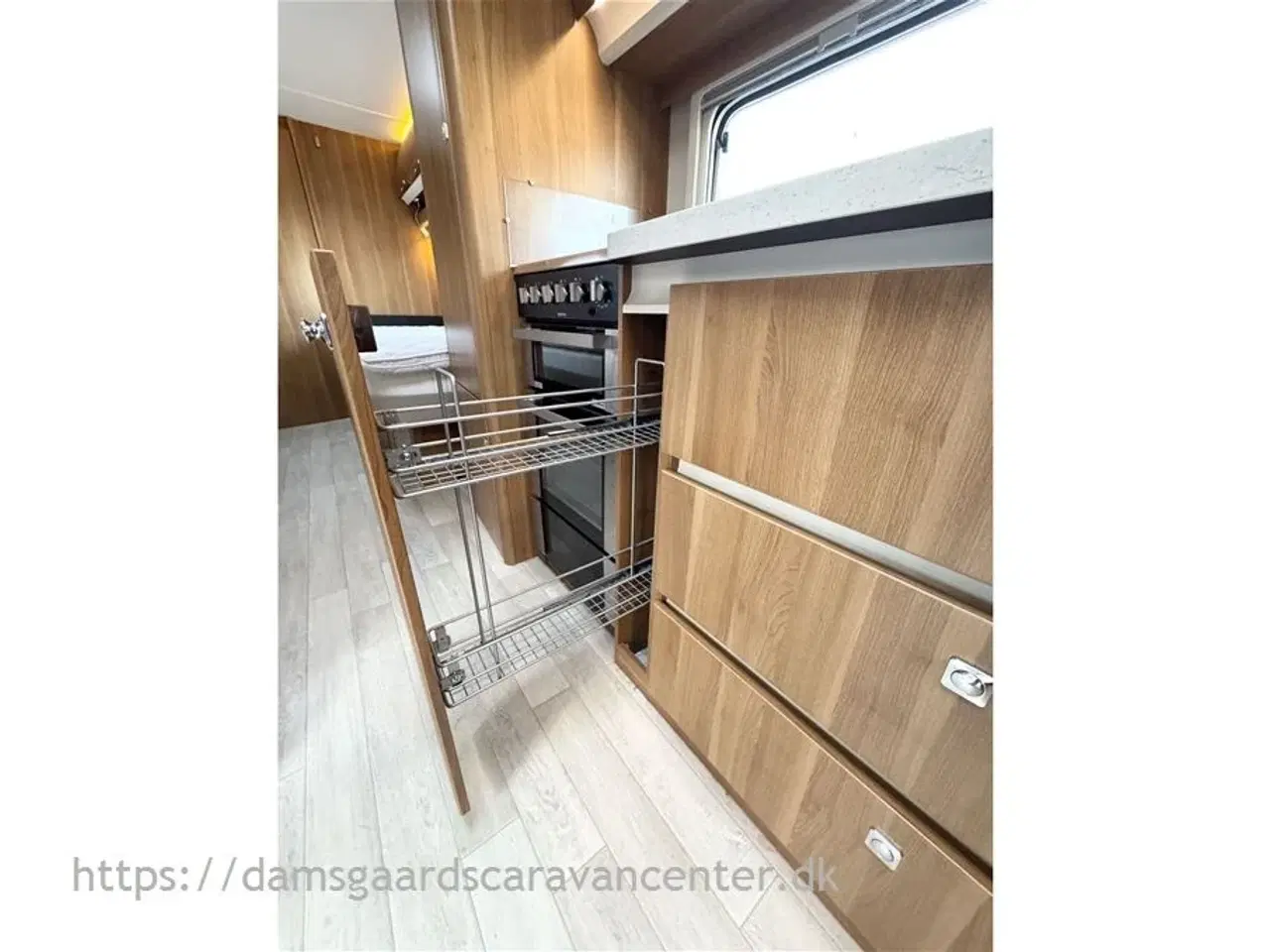 Billede 15 - 2016 - Fendt Saphir 700 SGD Enkeltsenge-Alde-Gulvtemp.-Endebad-Telt