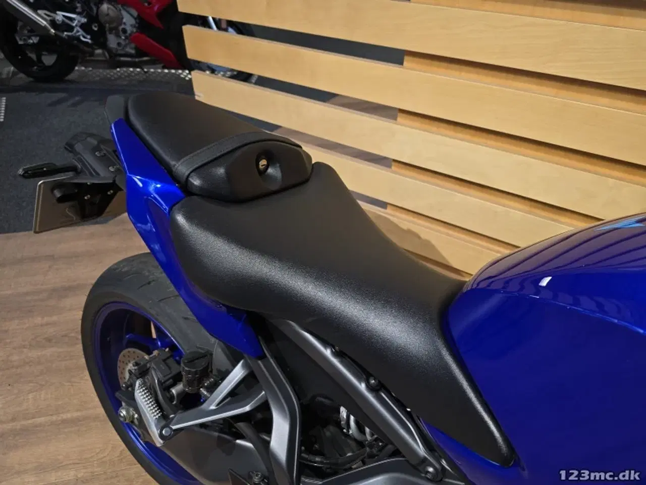 Billede 11 - Yamaha MT-09 Y-AMT DEMO - Inkl. valgfri org. udstyr for 10.000 kr.