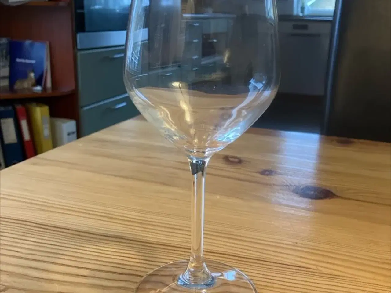 Billede 1 - Rødvinsglas 16 stk 