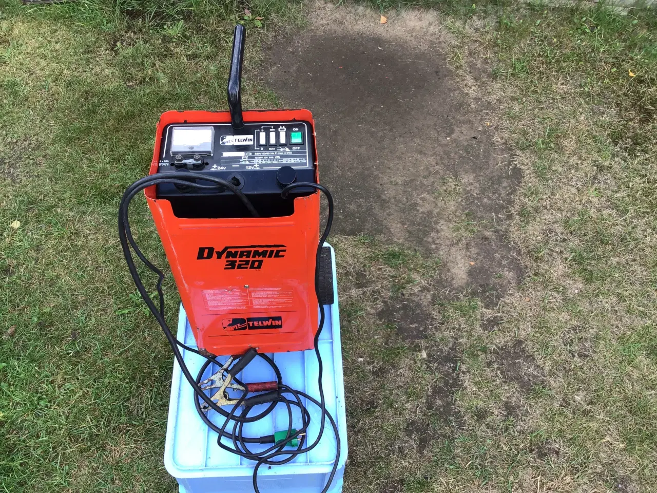 Billede 2 - Dynamic 320 lyn starter og lader 12/24V