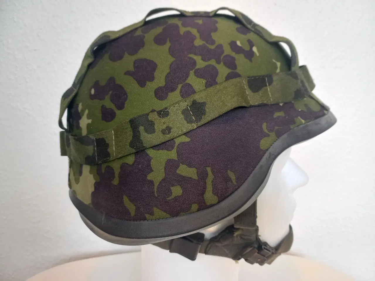 Billede 3 - Hjelm M/96 med hjelmovertræk