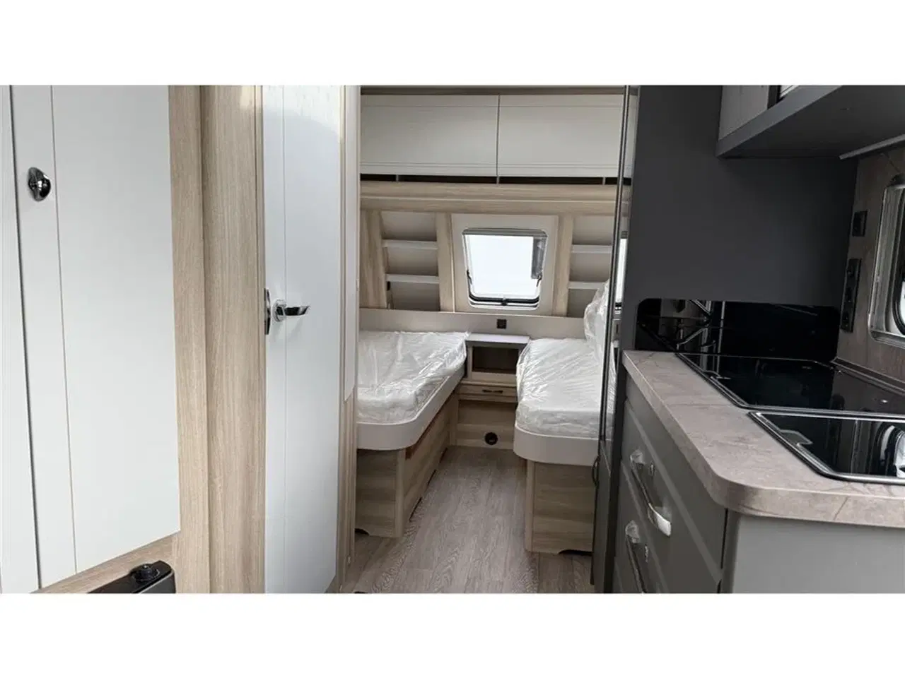 Billede 11 - 2026 - Hobby De Luxe 495 UL   Oplev denne Hobby De Luxe 495 UL 2026 hos Hinshøj Caravan