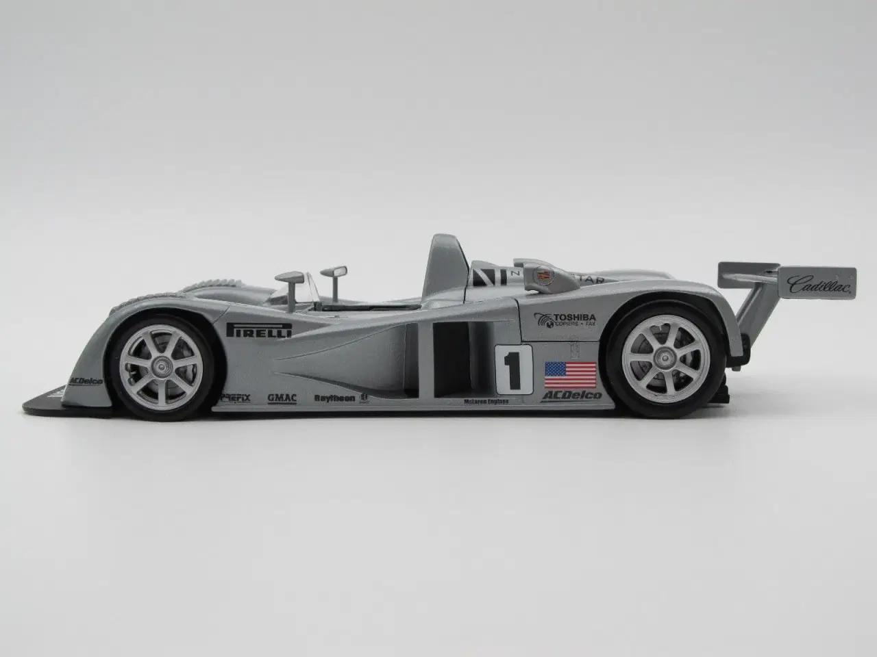 Billede 4 - 2000 Cadillac Northstar #1 LMP900 - 1:18  Le Mans