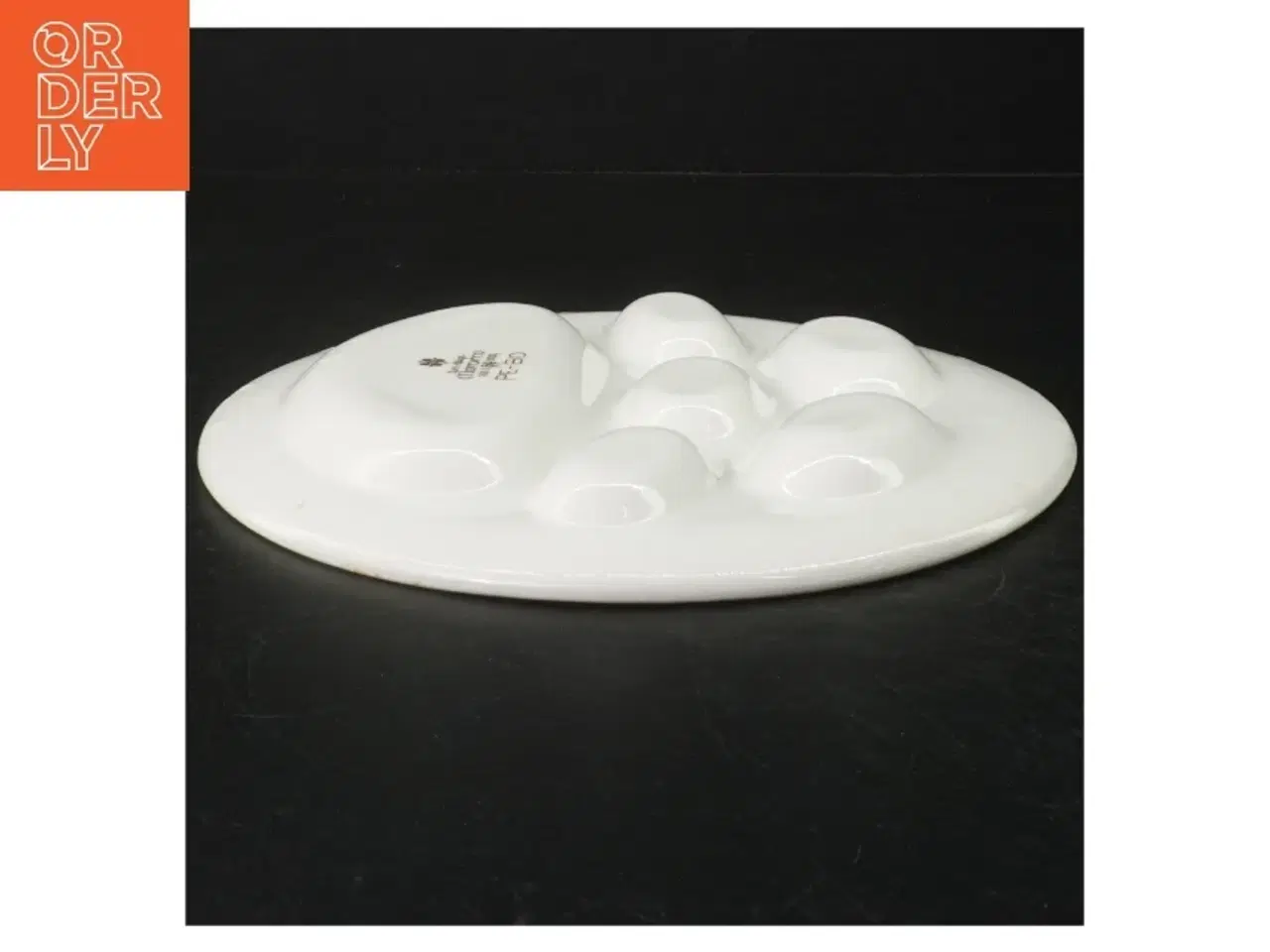 Billede 2 - Porcelæns fad med ruminddeling fra Turi-design (str. Ø. 23,5 cm)