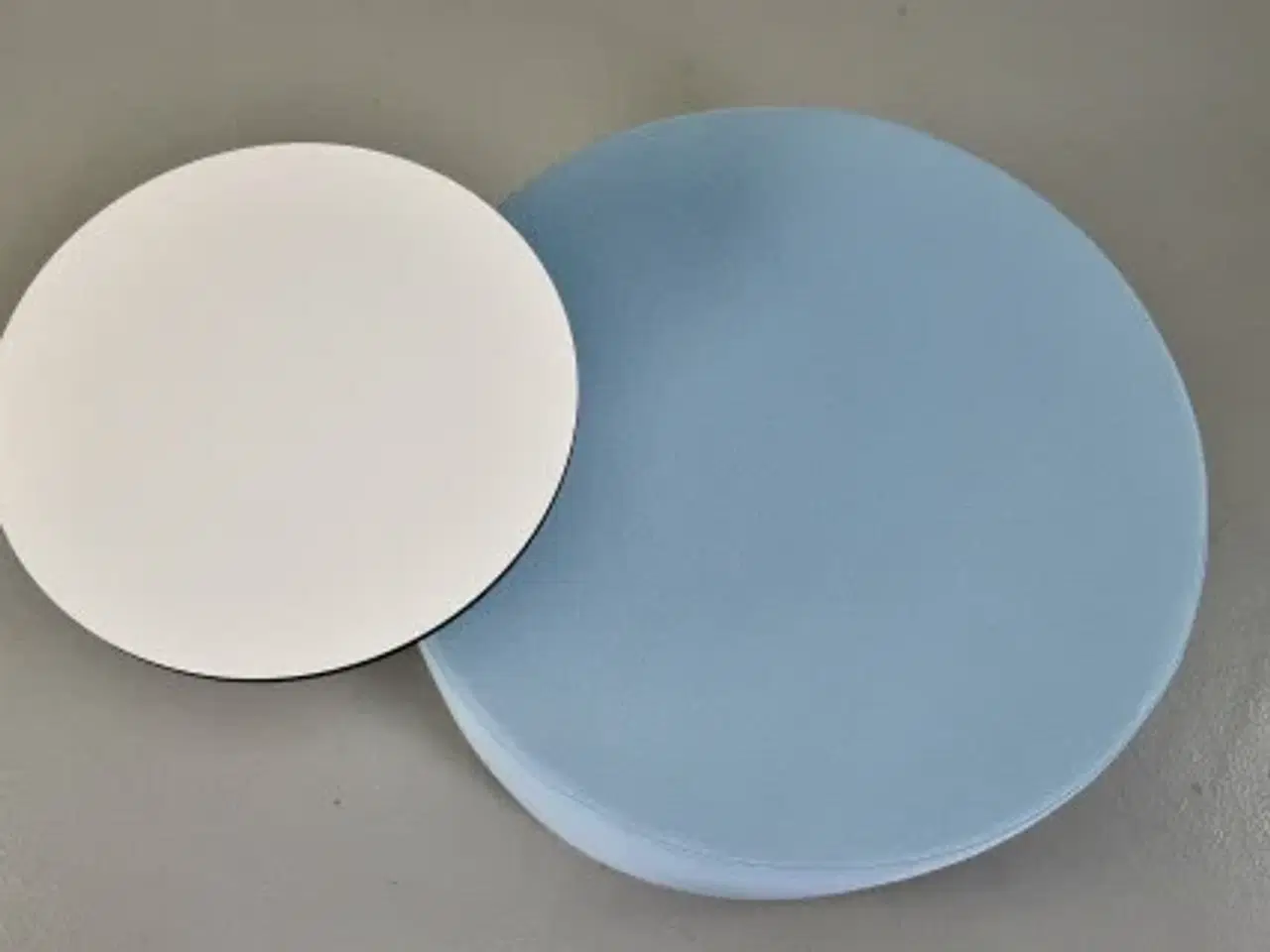 Billede 5 - Call puf i lys turkis med hvidt bord