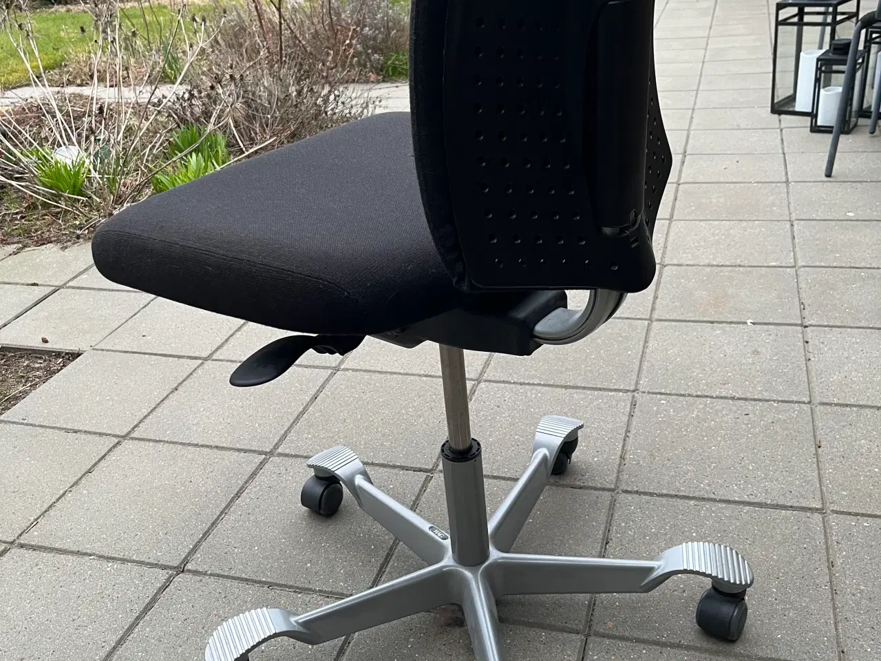 Billede 4 - HÅG kontorstol sort stof