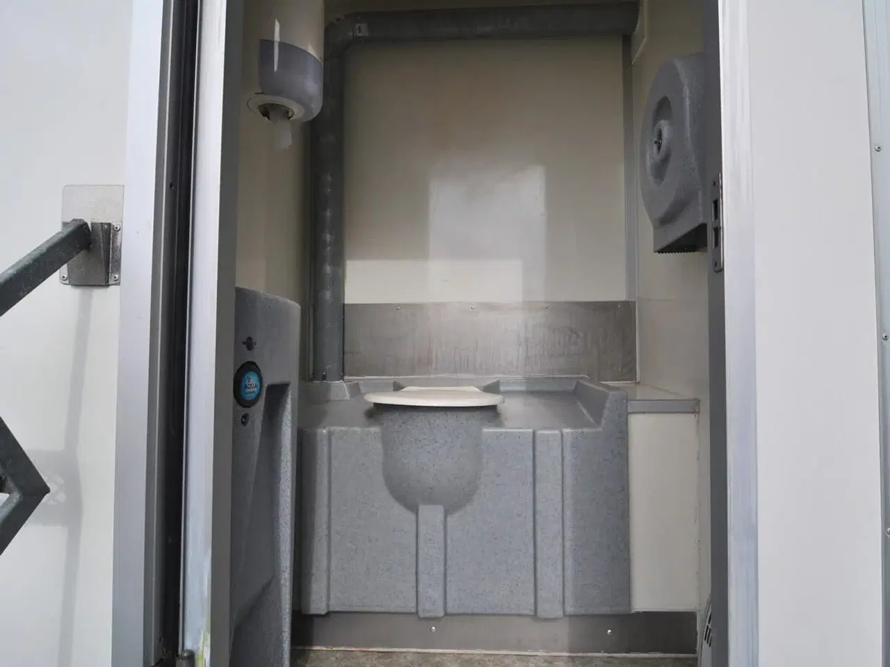 Billede 8 - Type 570: Kontorvogn med tanktoilet