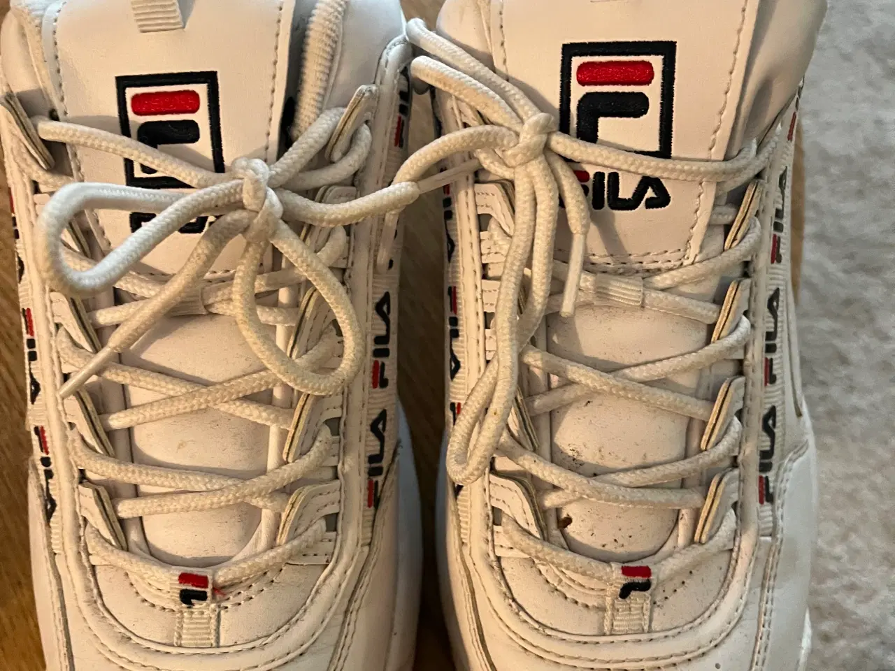 Billede 1 - Fila  herre sneakers str 42.5