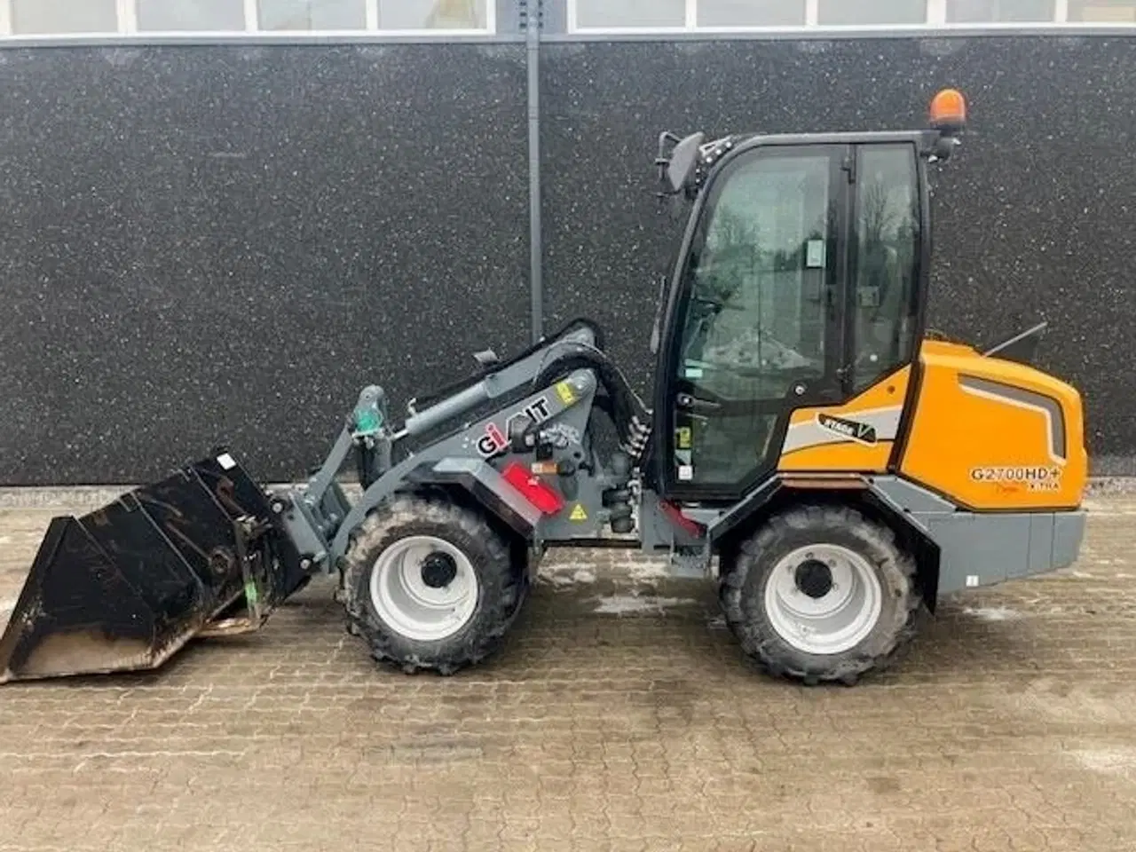 Billede 1 - GiANT G2700 X-TRA HD PLUS