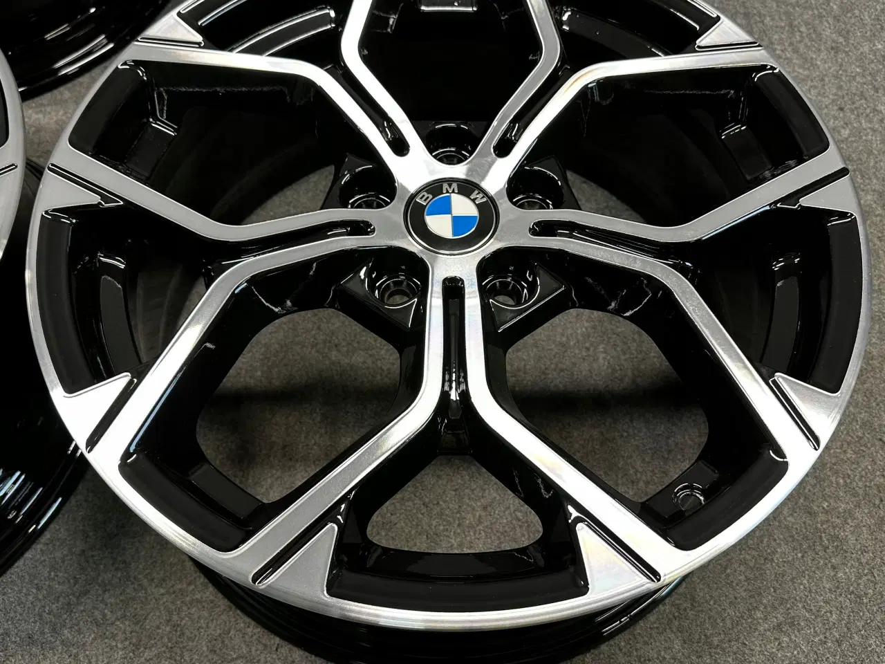 Billede 3 - BMW X1 F48 X2 F39 2 F45 18 WZ 567 7,5Jx18" ET 51