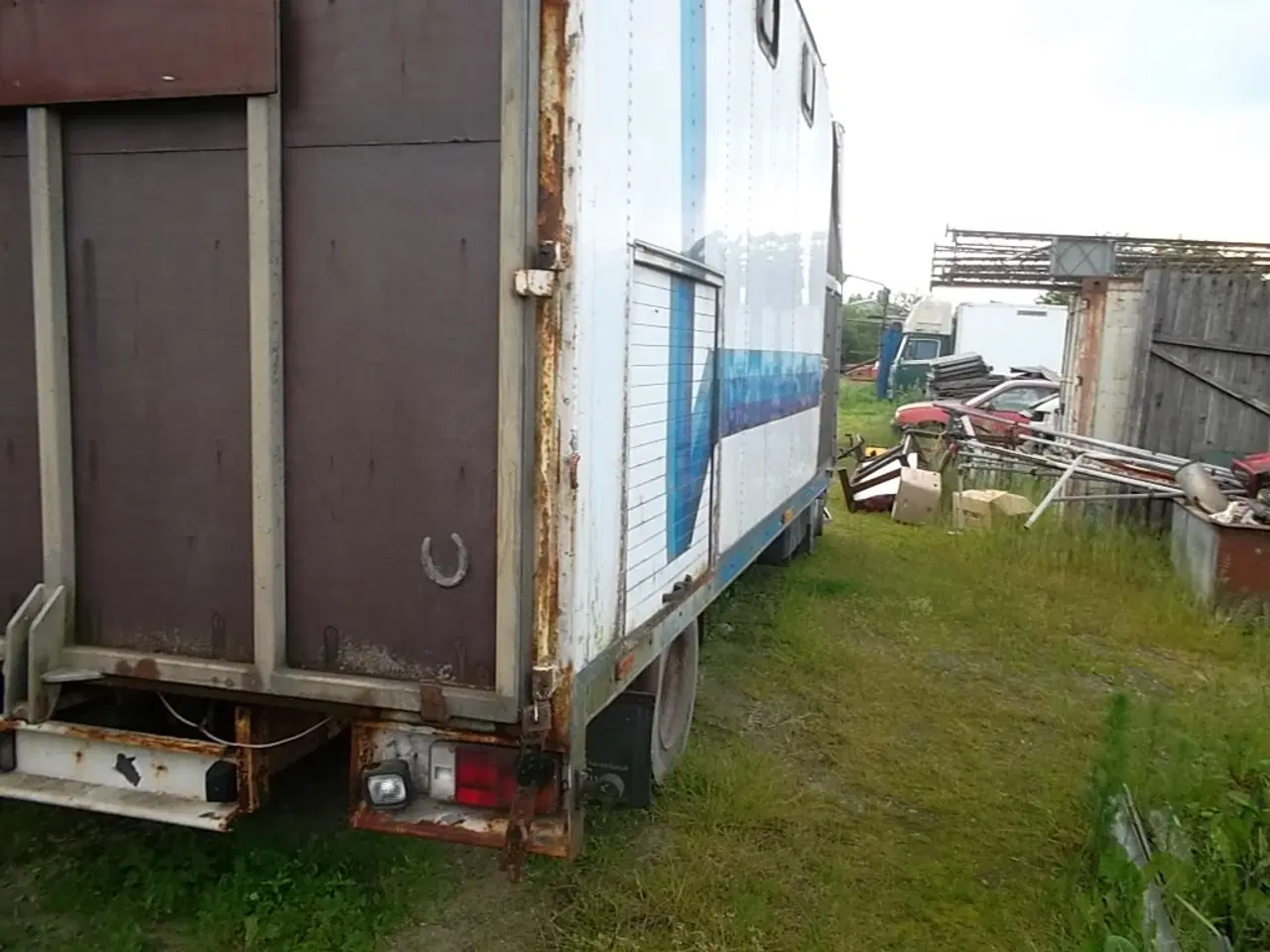 Billede 5 - Hestetransporter Iveco 85E18 til dele. 
