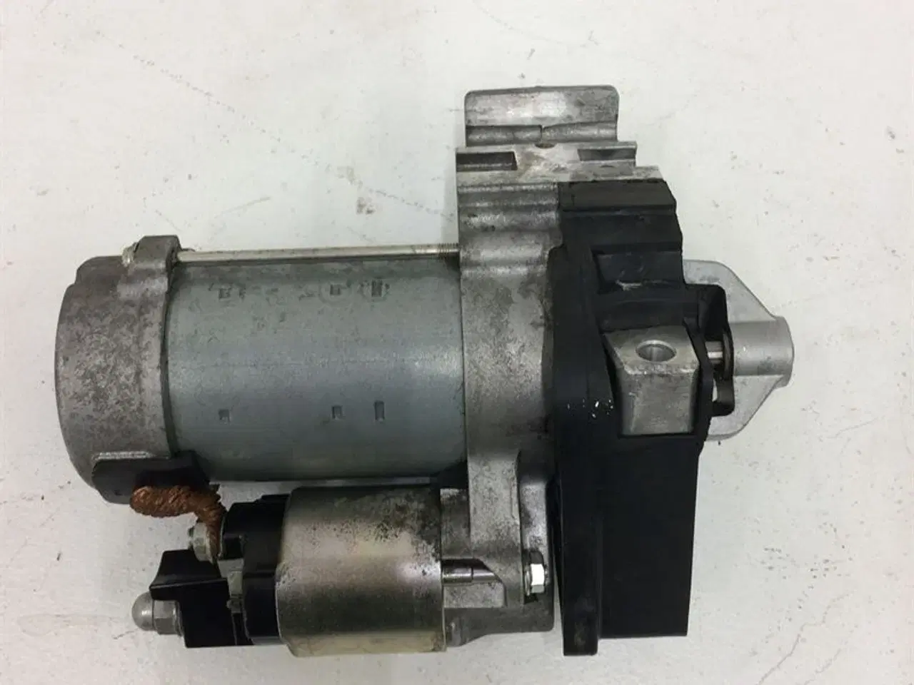 Billede 4 - Starter B12418577010