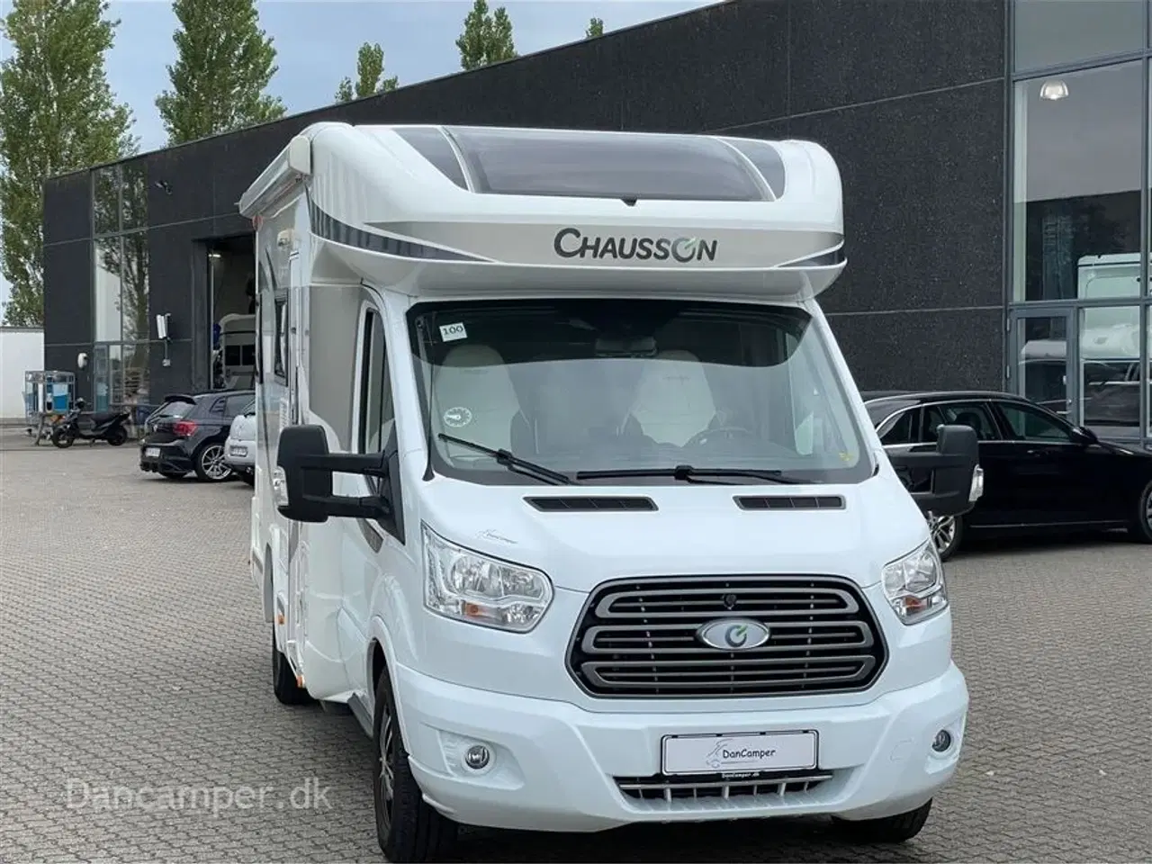 Billede 6 - 2019 - Chausson Flash 515   Anvisningsbil!  2019 model! En ejer! Under 6m. 170Hk Ford, model med fransk seng, markise og NX5-alarm. Nysynet.
