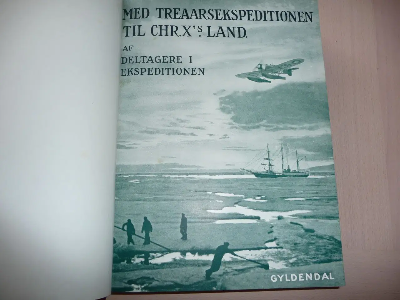 Billede 2 - Med treaarsekspeditionen til Christians 