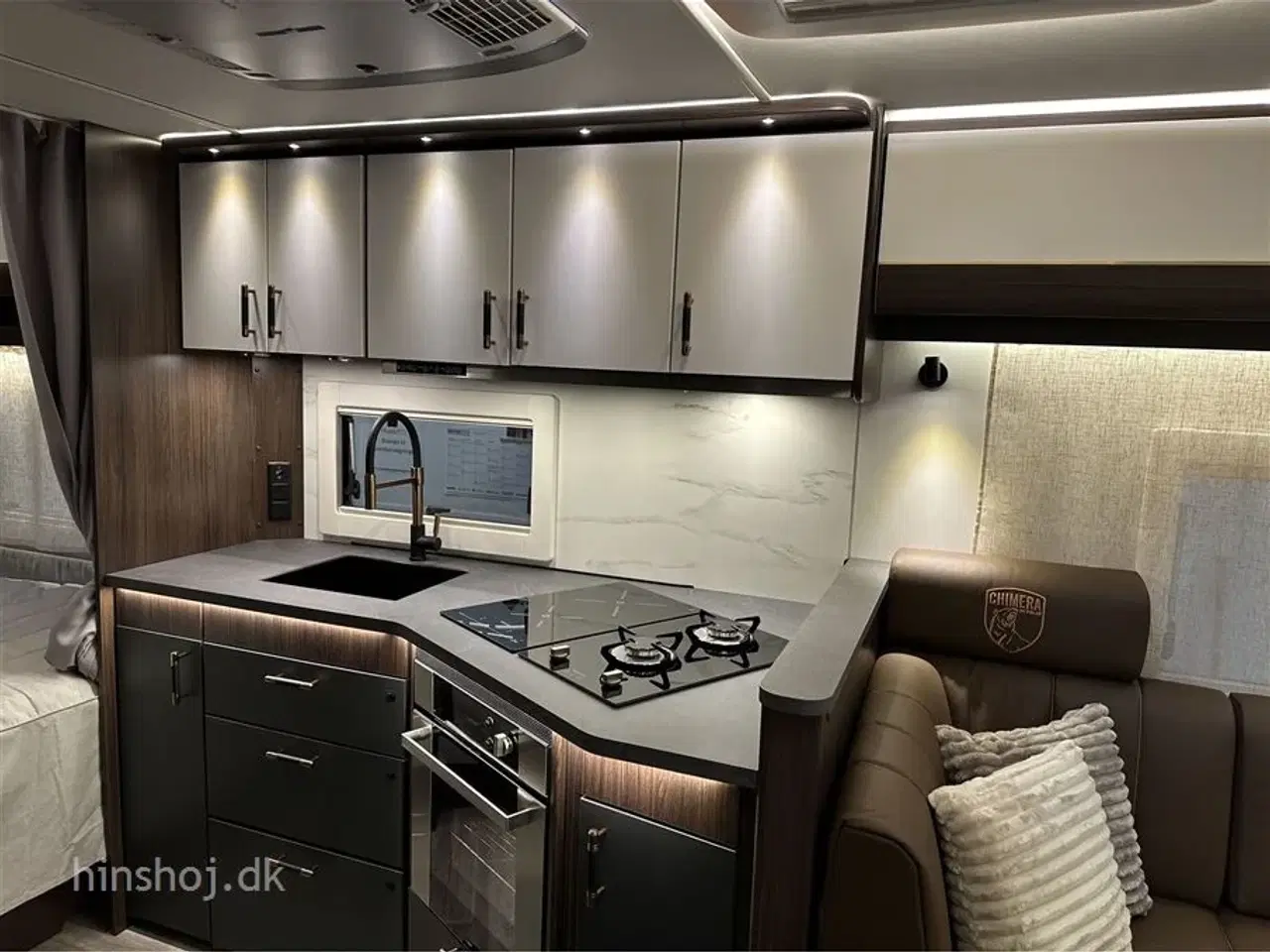 Billede 4 - 2026 - Polar Chimera 590 FWL   Polar Chimera den Eksklusive vintervogn fra Hinshøj Caravan