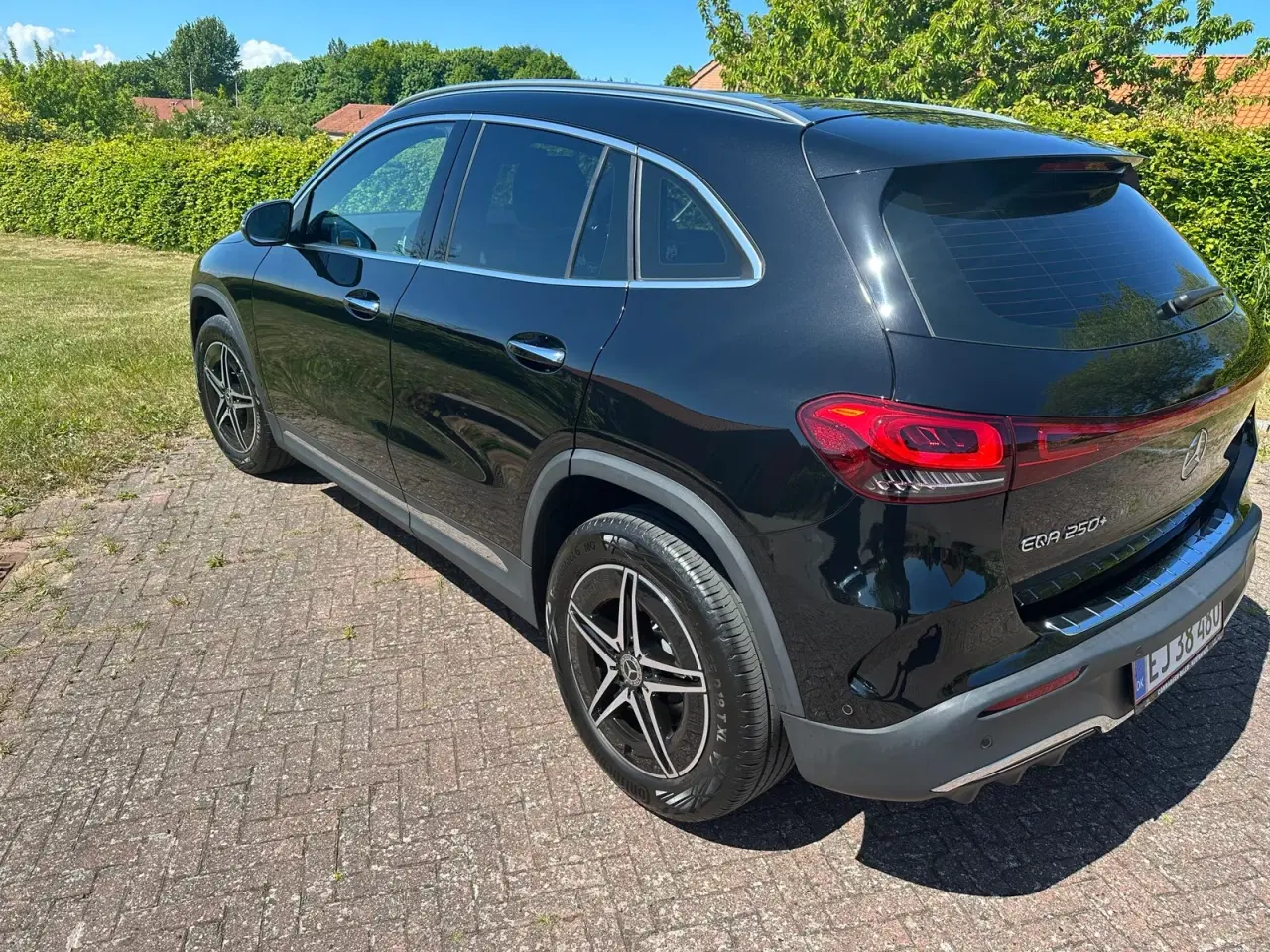 Billede 3 - Mercedes EQA250+  AMG Line