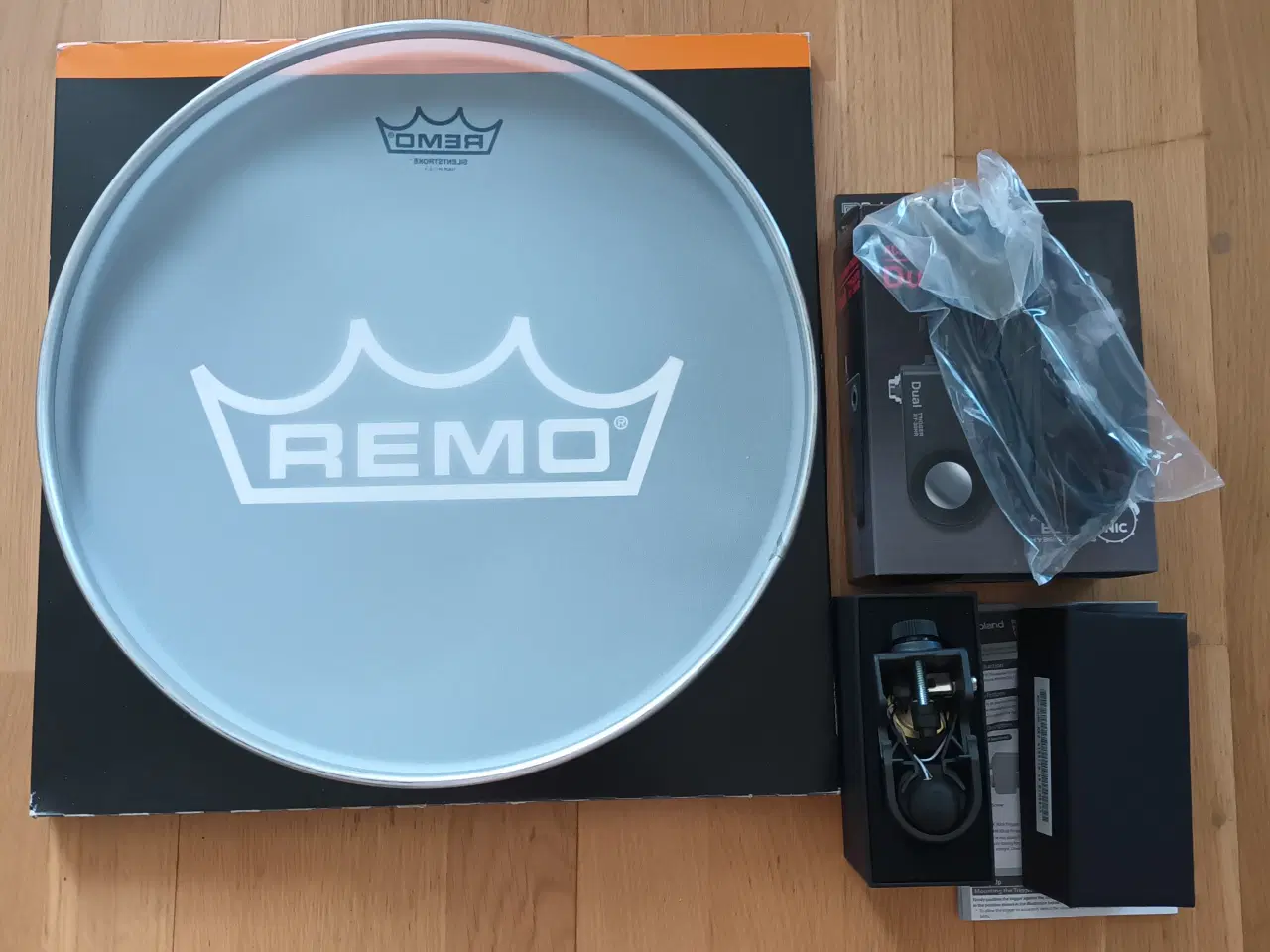 Billede 3 - Remo 14" Silent Stroke Mesh + Roland RT-30HR 