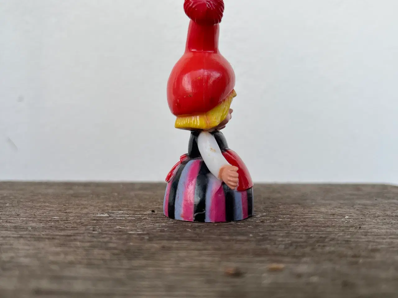 Billede 4 - Karen K nissepige med kurv.