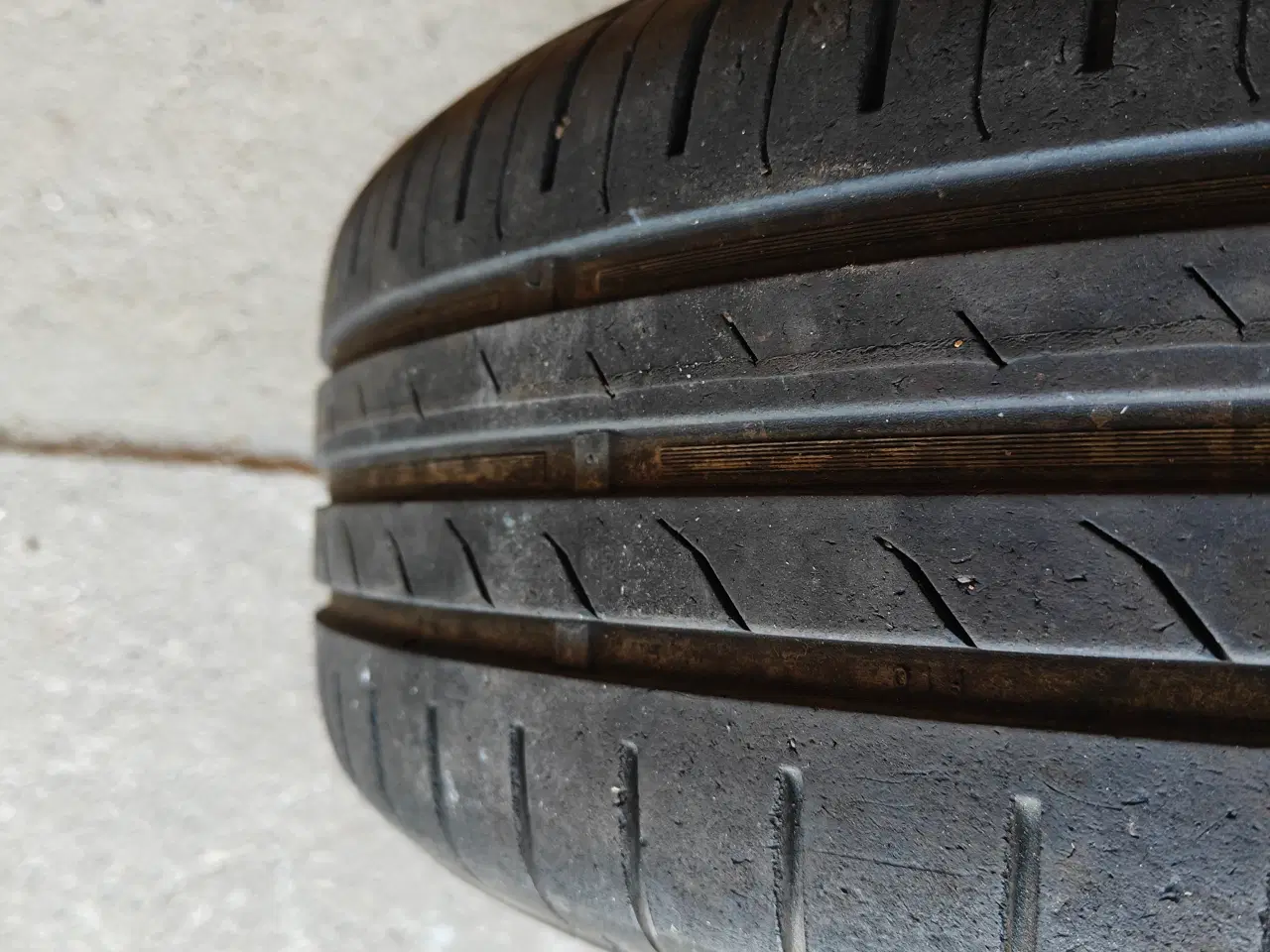 Billede 2 - orginale suzuki baleno alu fælge med gode sommerdæ