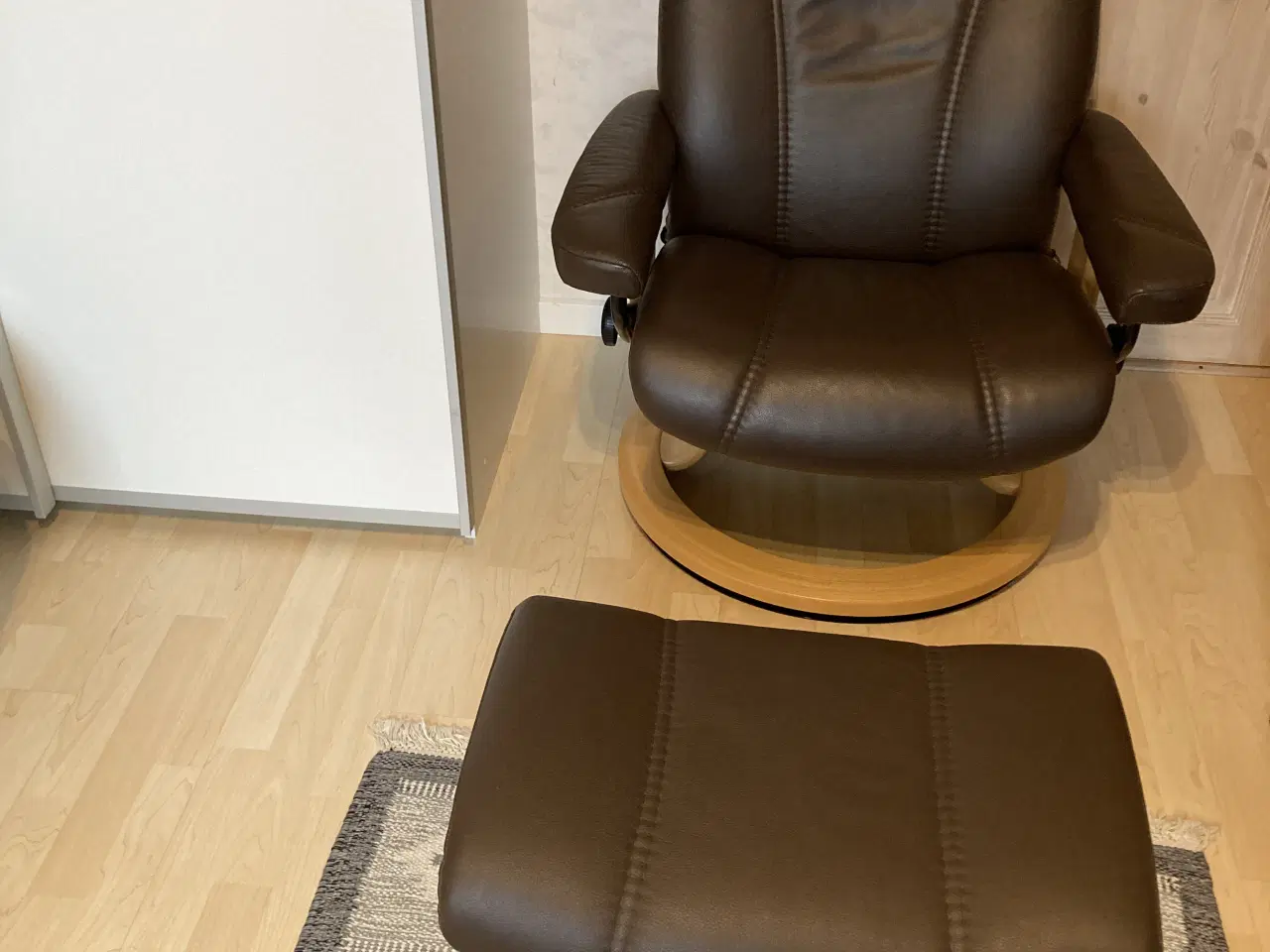 Billede 1 - Stressless Consul m/skammel