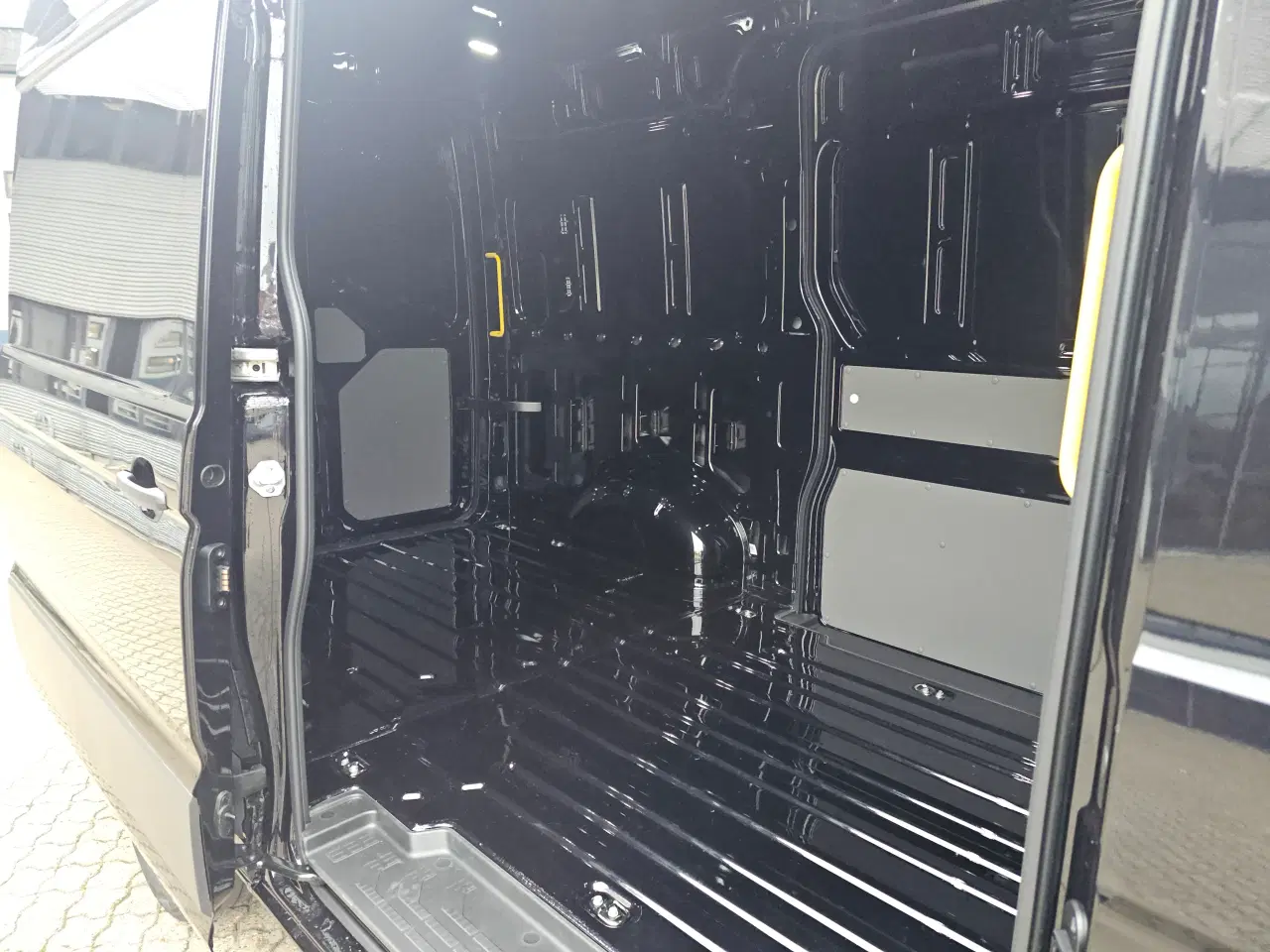 Billede 8 - MAN TGE 3.140 L3H3 A8, Kassevogn