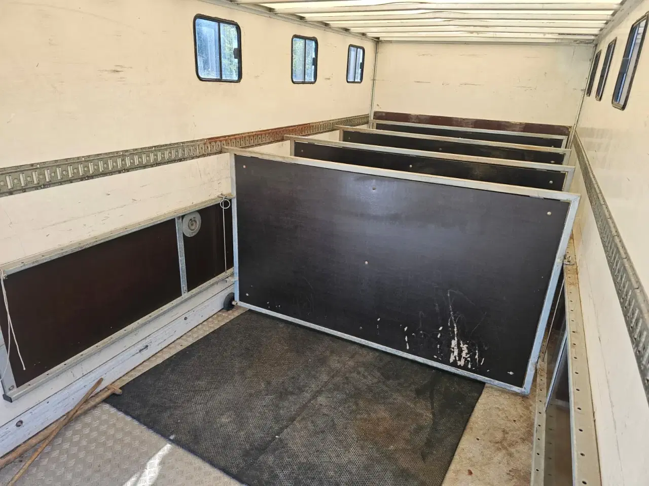 Billede 6 - Mercedes Atego 817, Dyretransport