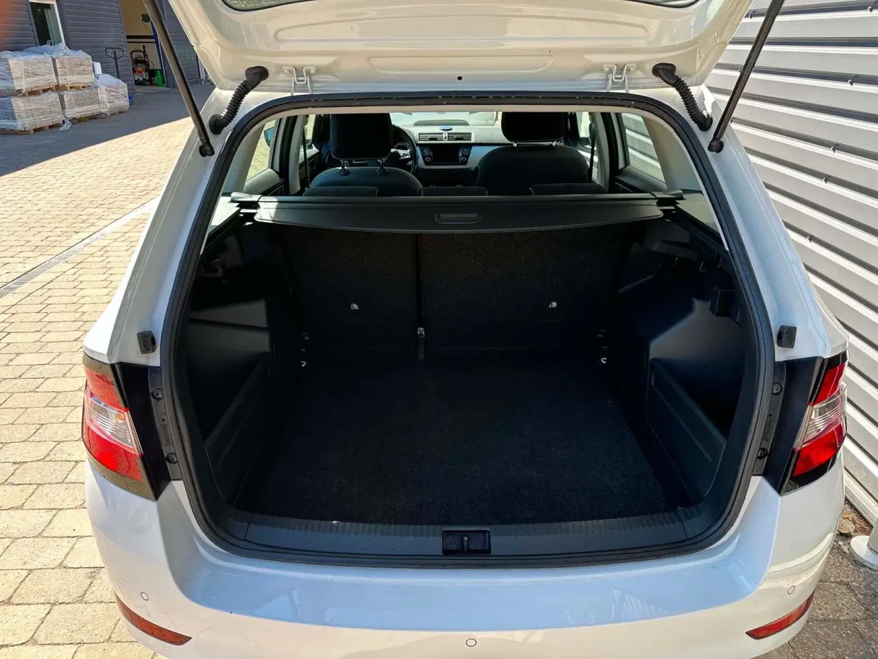 Billede 9 - Skoda Fabia Combi 1,0 TSI Ambition 110HK Stc 6g