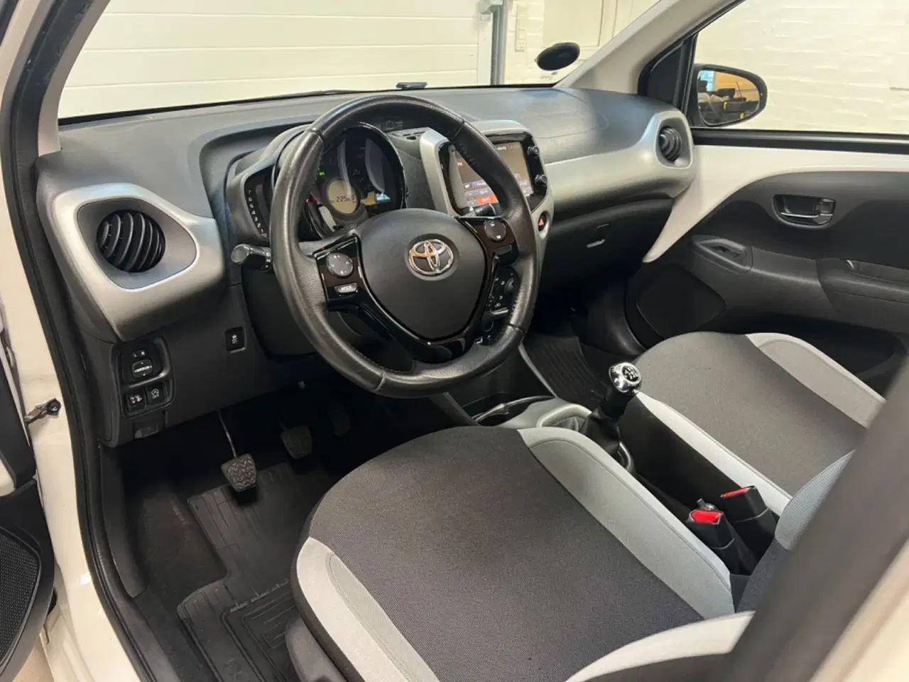 Billede 8 - Toyota Aygo 1,0 VVT-i x-sky