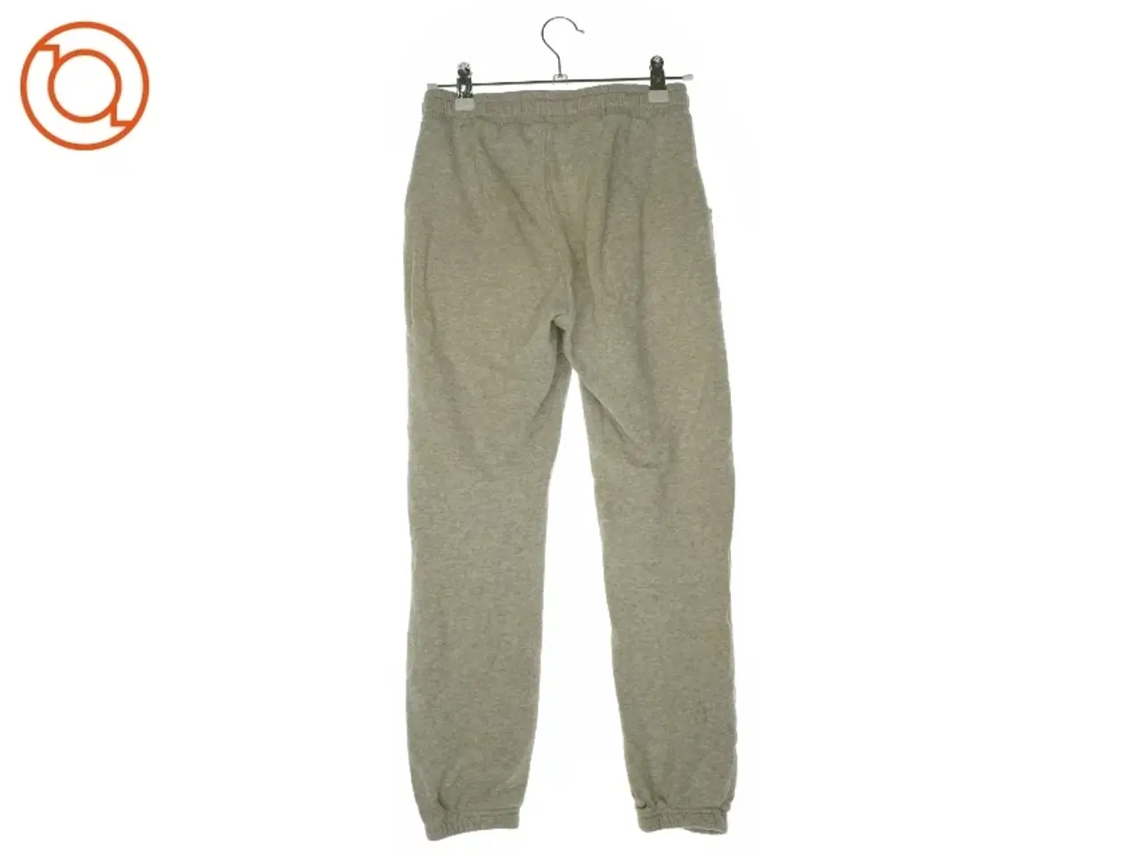 Billede 4 - Joggingsæt fra H&M (str. 134/140)