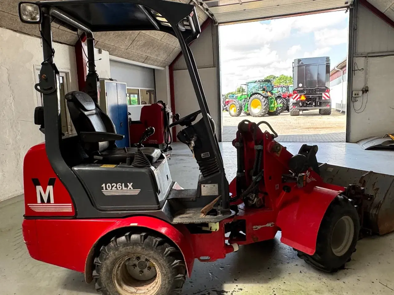 Billede 9 - VM Loader 1026 LX KUN 590 TIMER! MED SKOVL OG PALLEGAFLER!