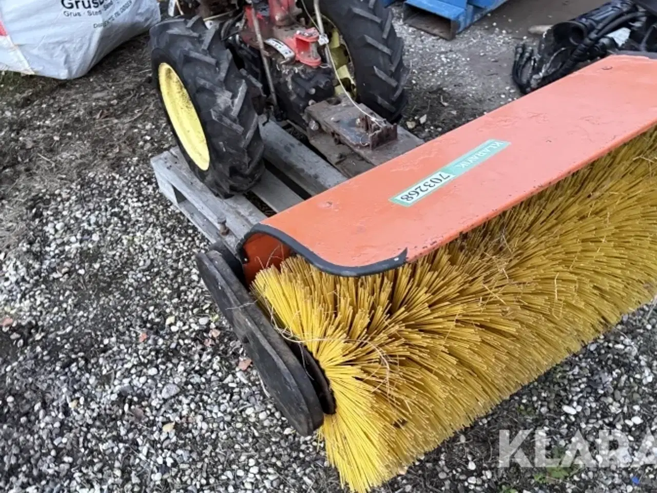 Billede 5 - kompakt redskabsbærer SM SM 1300 kombi Fejemaskine