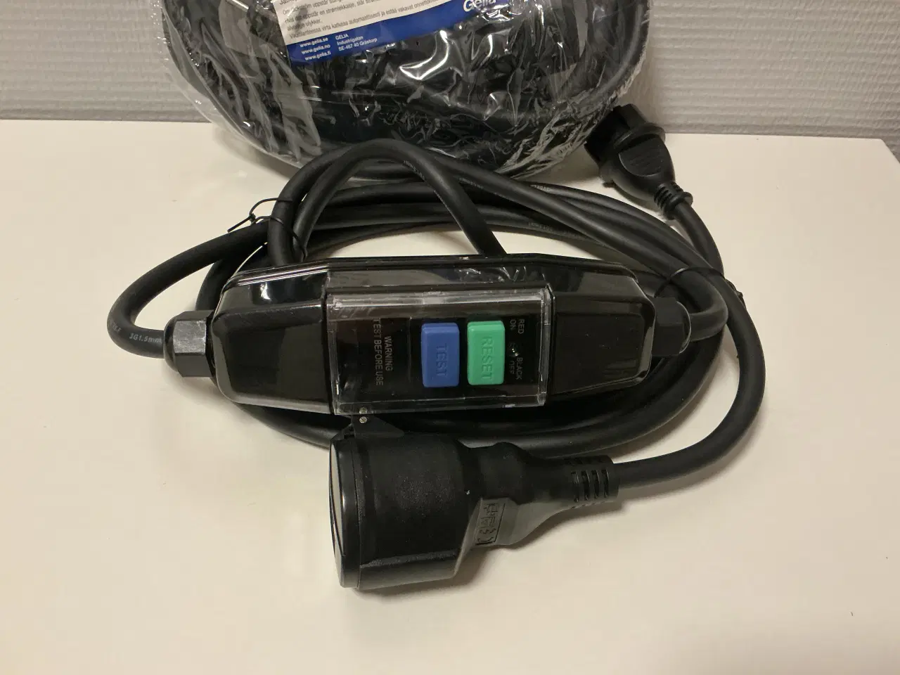 Billede 1 - Gelia forlængerledning med jordfejlsafbryder 3,5m.