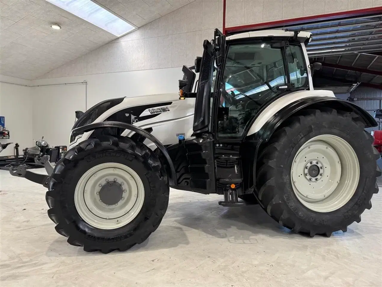 Billede 4 - Valtra T145 DIRECT KUN 1900 TIMER! MED SMARTTOUCH OG AUTOSTYRING!